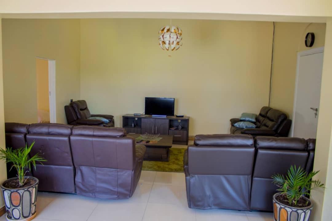 Lynm Residence Harare Exterior foto